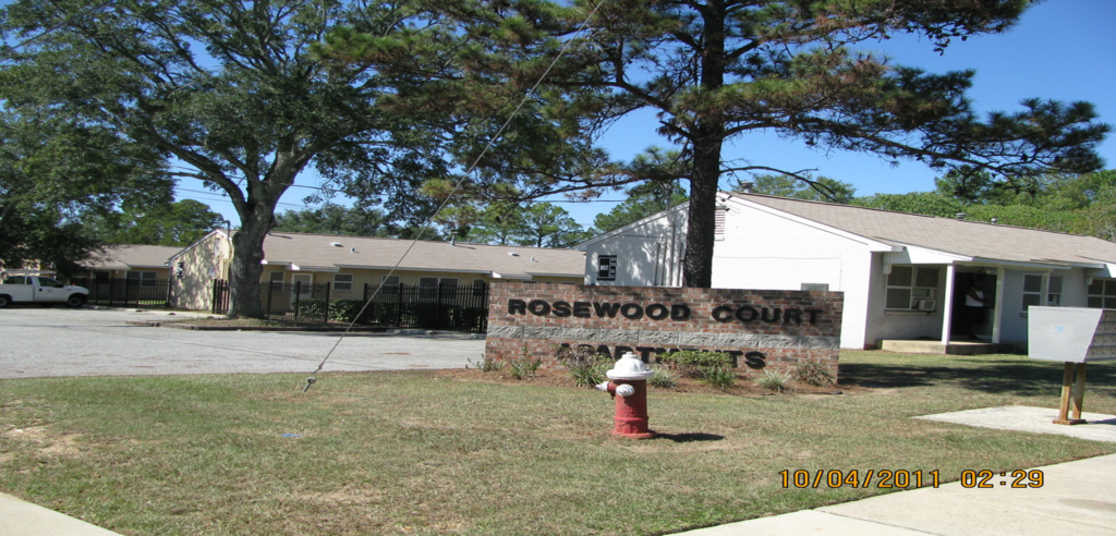 Rosewood Court Sign